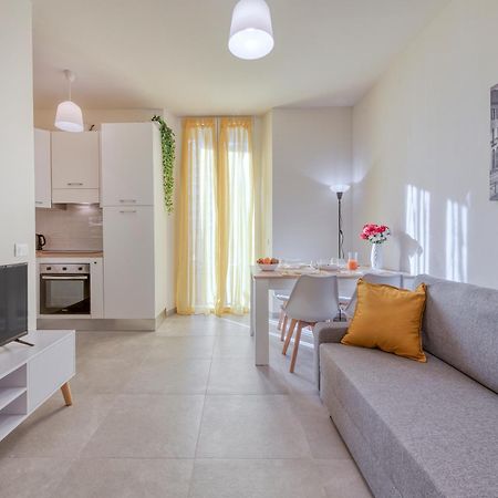 Maloja, 10 - Casa Maloja - Ampio Appartamento Milano Dış mekan fotoğraf