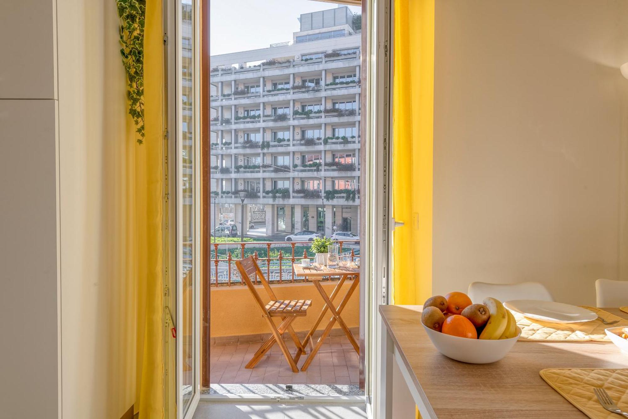 Maloja, 10 - Casa Maloja - Ampio Appartamento Milano Dış mekan fotoğraf