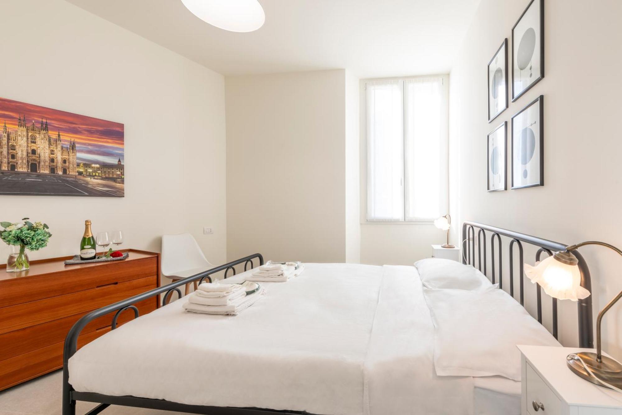 Maloja, 10 - Casa Maloja - Ampio Appartamento Milano Dış mekan fotoğraf