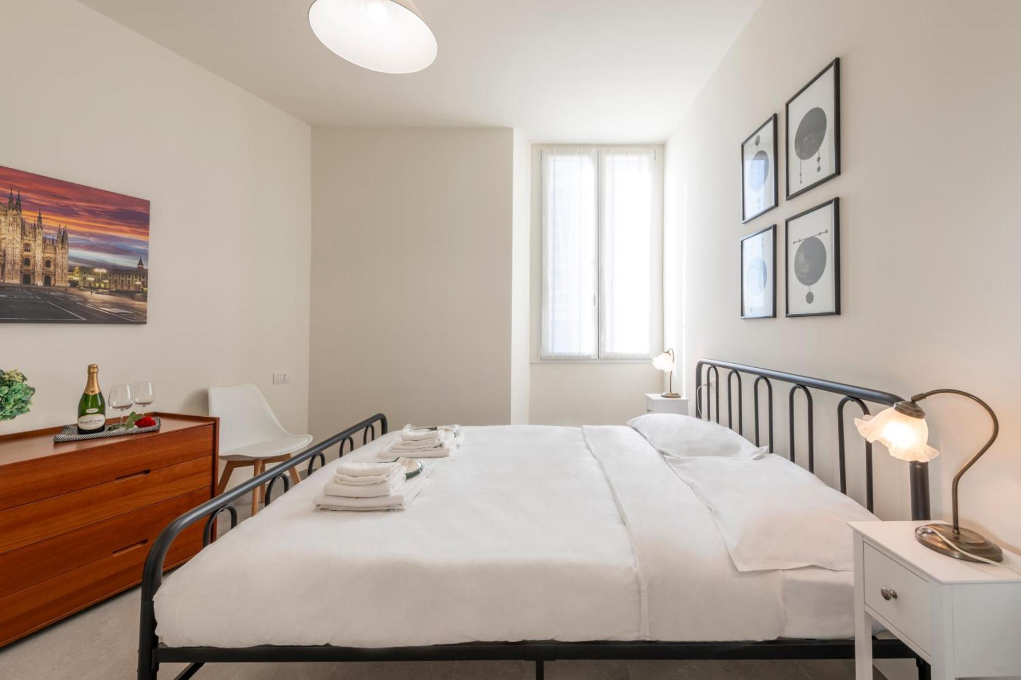Maloja, 10 - Casa Maloja - Ampio Appartamento Milano Dış mekan fotoğraf