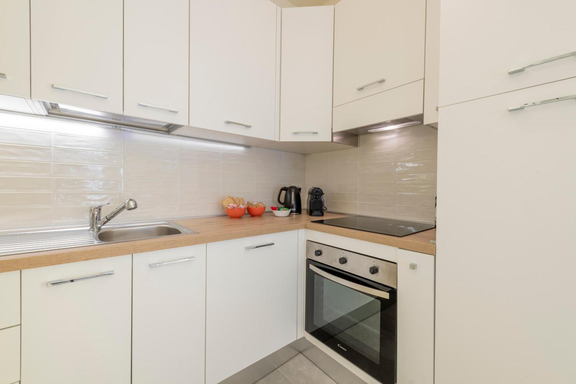 Maloja, 10 - Casa Maloja - Ampio Appartamento Milano Dış mekan fotoğraf